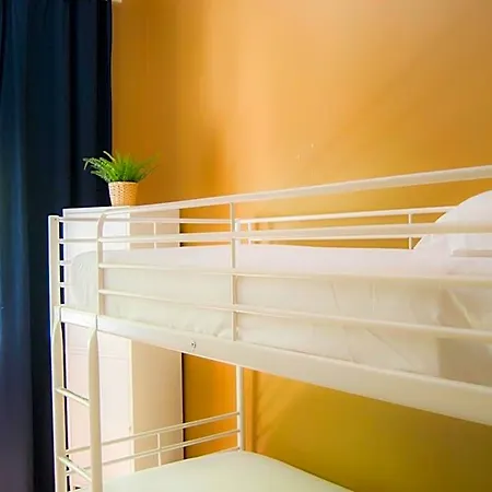 Hostel Avenue & Lisboa