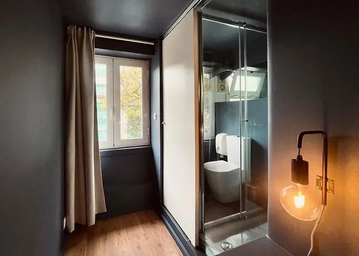 Avenue & 호스텔 리스본